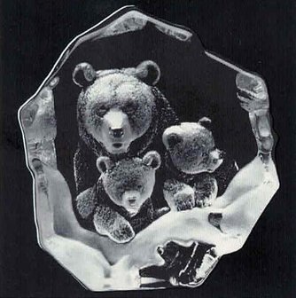 Grizzly Bear Family - Mats Jonasson