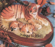 Tigress & Cubs 